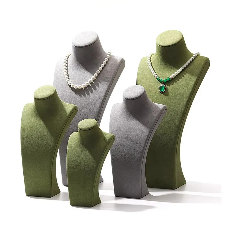 necklace display