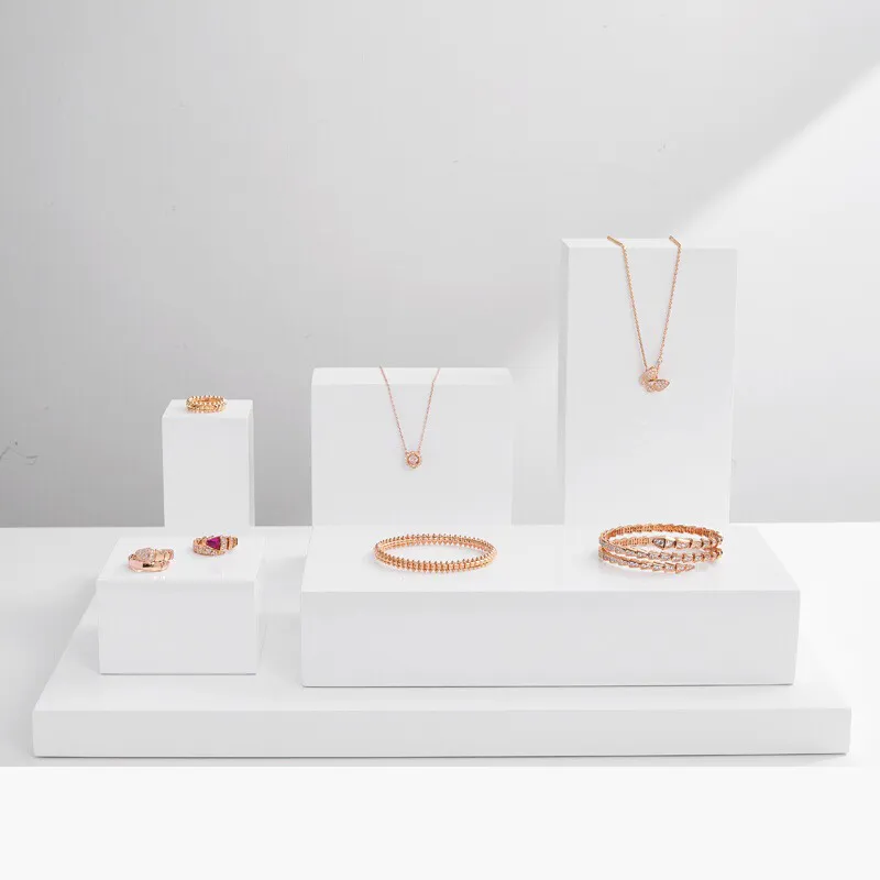 jewelry display