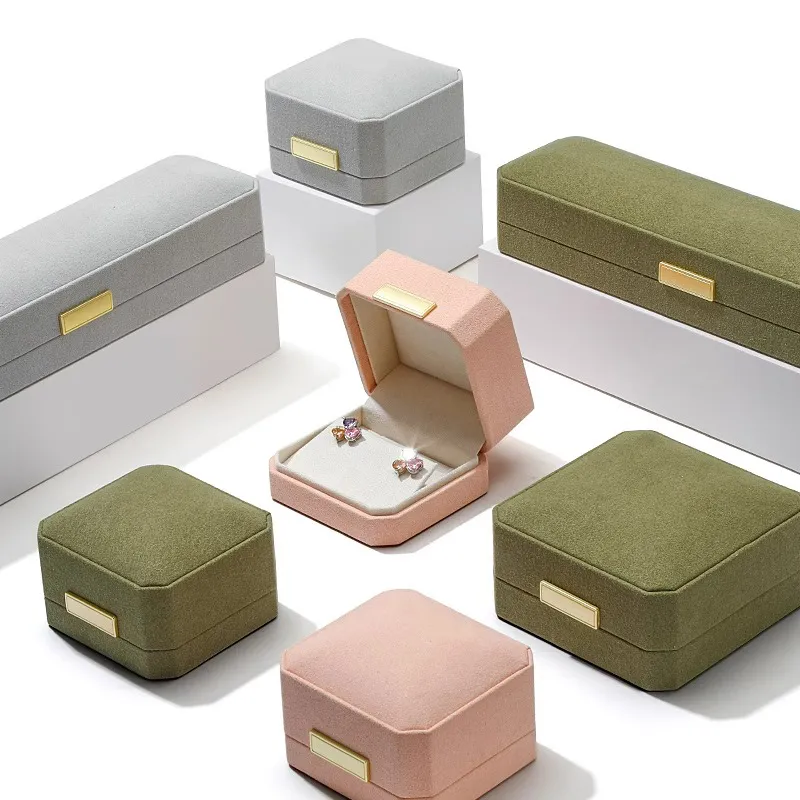 earring box