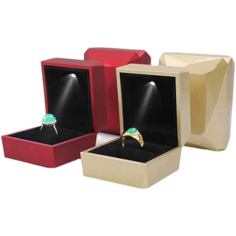 ring box